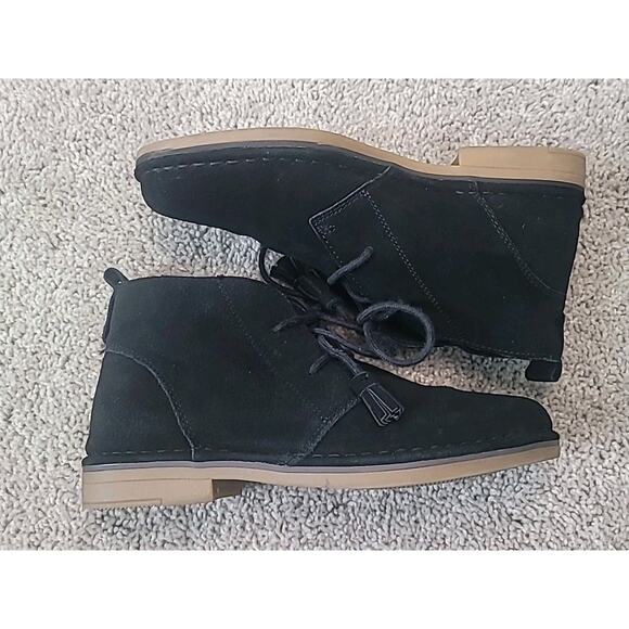 Tommy Bahama Evert Suede Booties Women’s 8.5 Black Holiday Preppy/Grunge/City - Picture 3 of 8